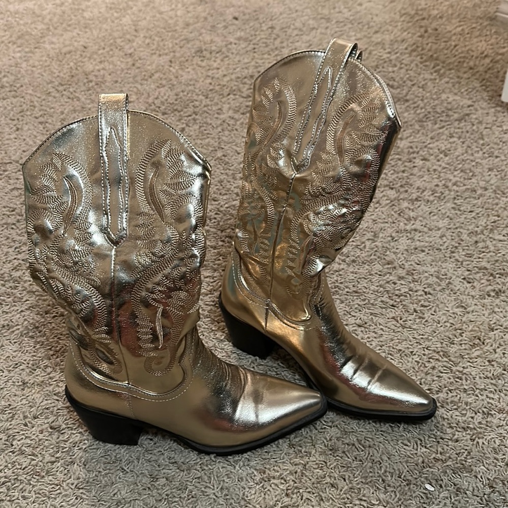 gold cowboy boots